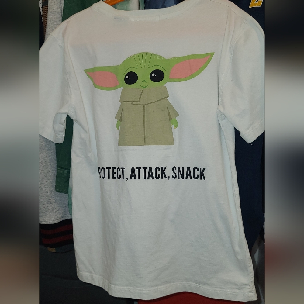 Zara Star Wars Mandalorian Grogu Baby Yoda t-shirt size 9